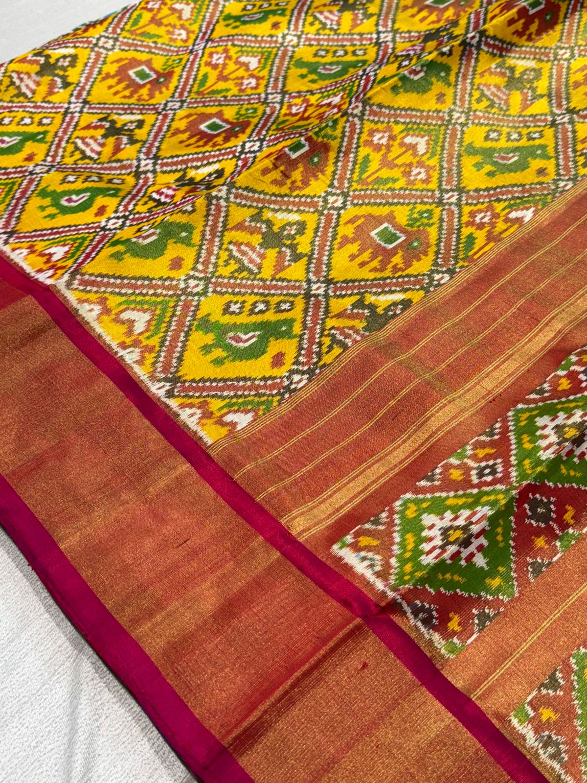 pochampally ikkat patola saree
