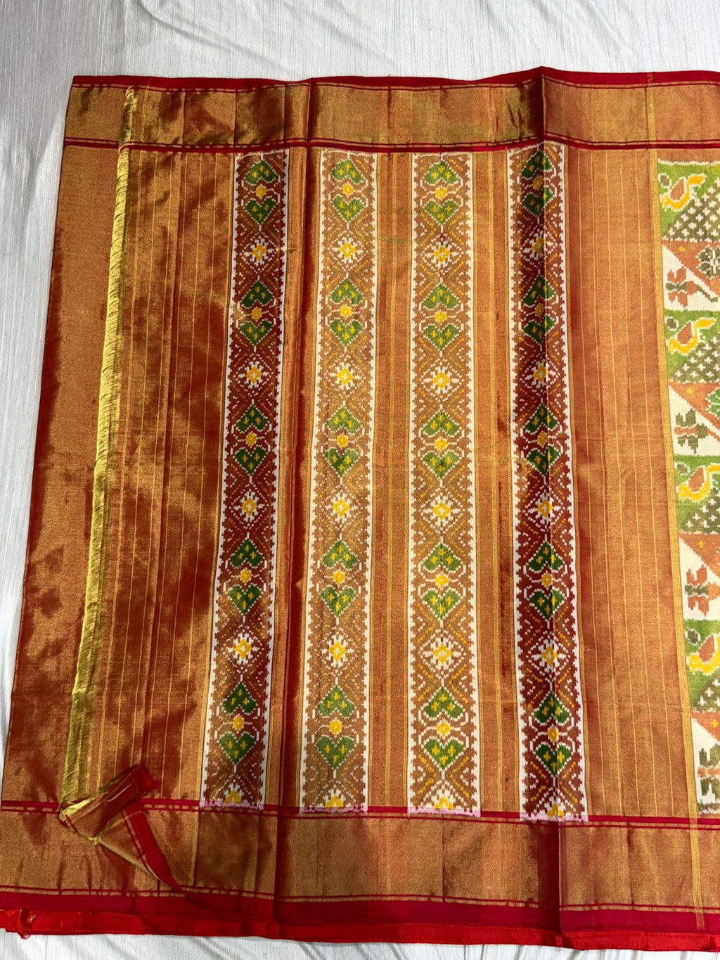 pochampally ikkat patola sarees