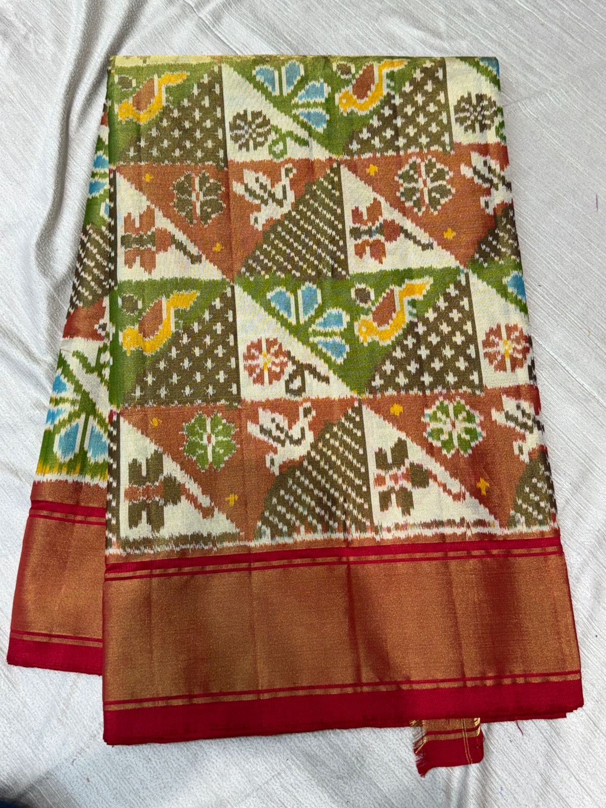pochampally ikkat patola sarees