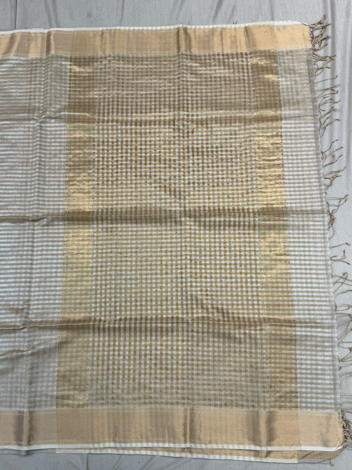 Maheshwari Saree