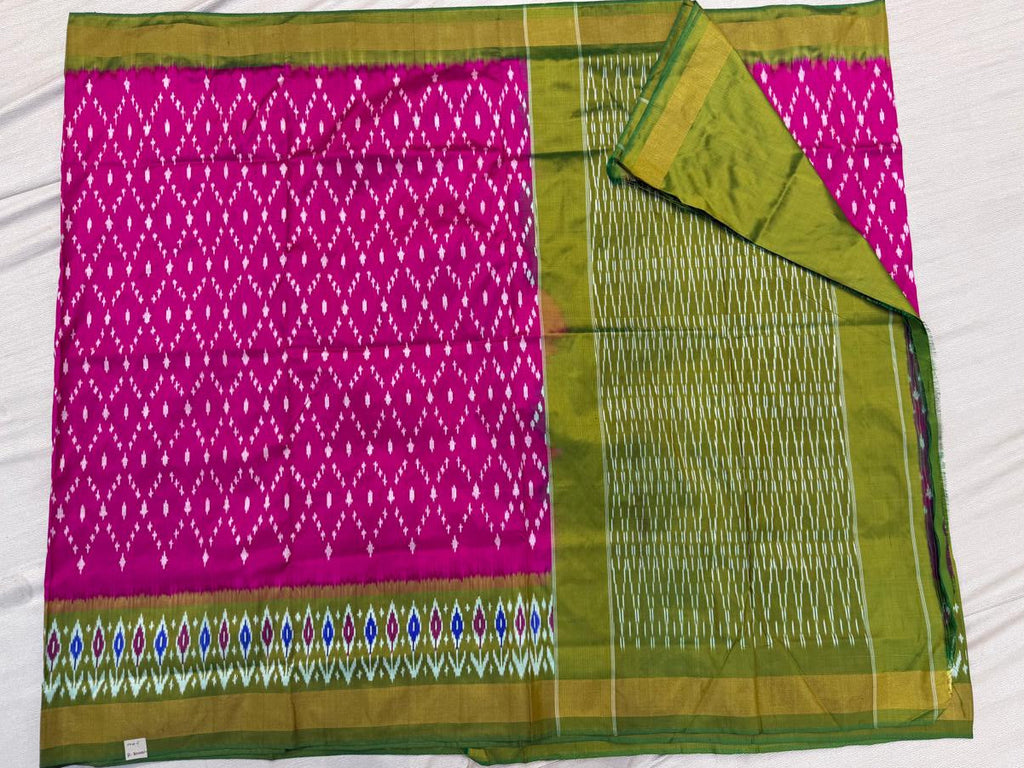 Ikkat pattu saree