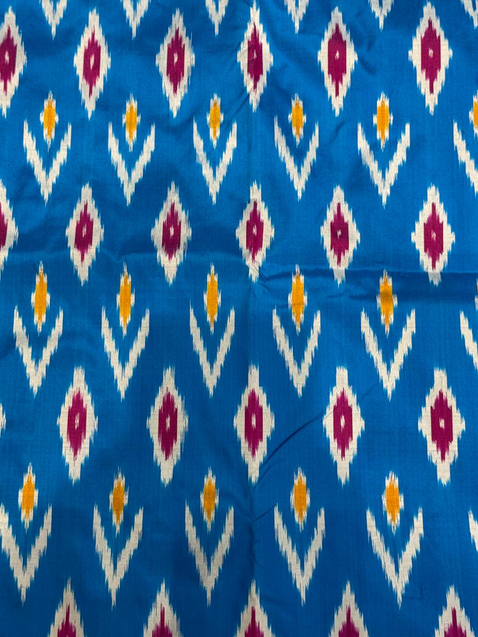 Ikkat pattu saree