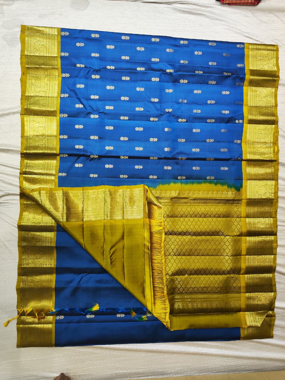 Kanchipuram light weight silk saree