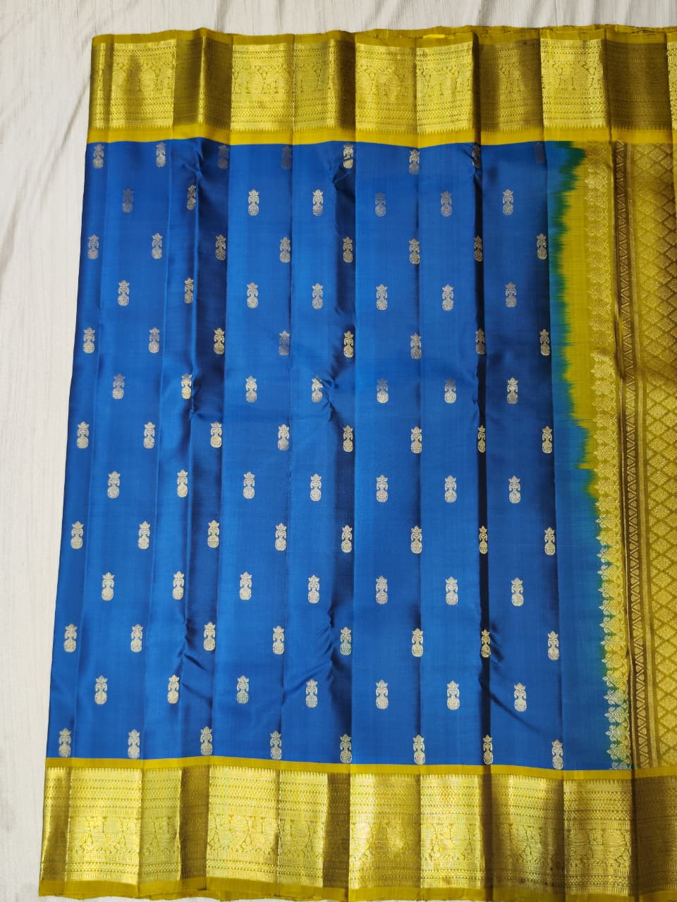 Kanchipuram light weight silk saree