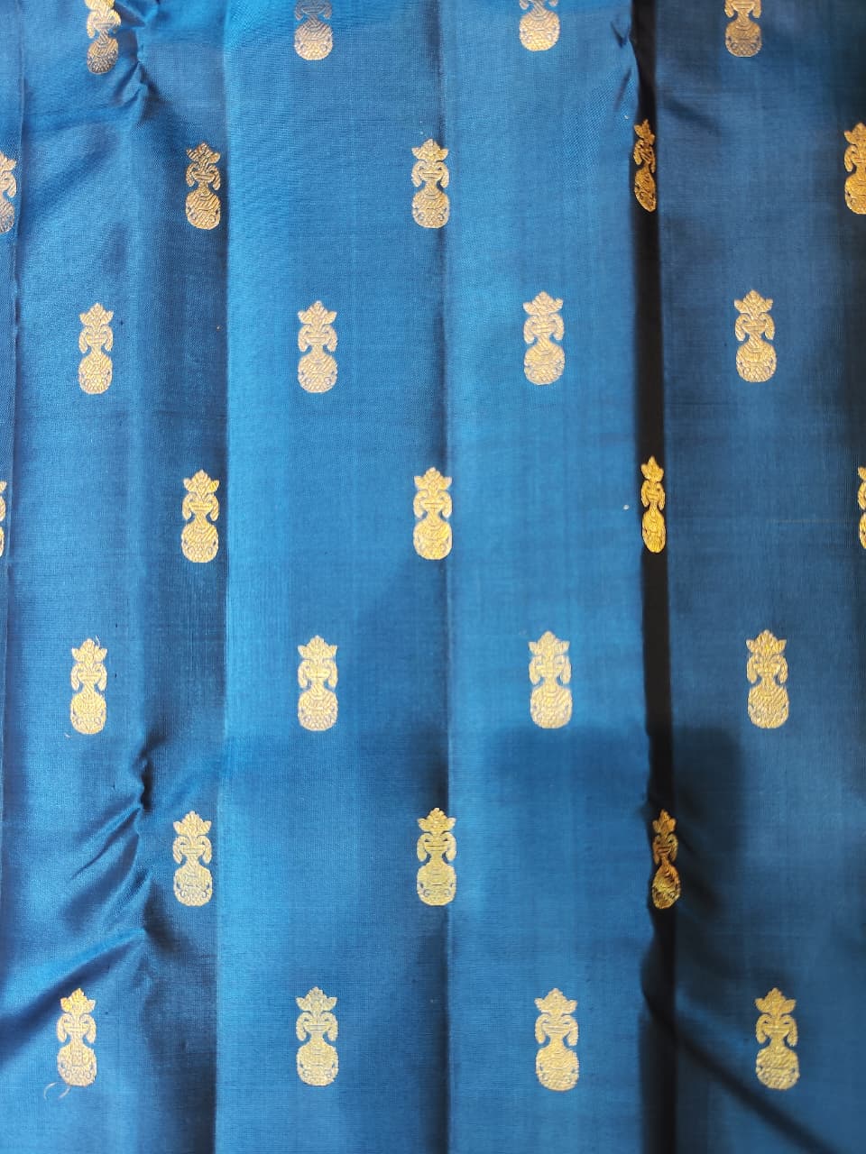 Kanchipuram light weight silk saree