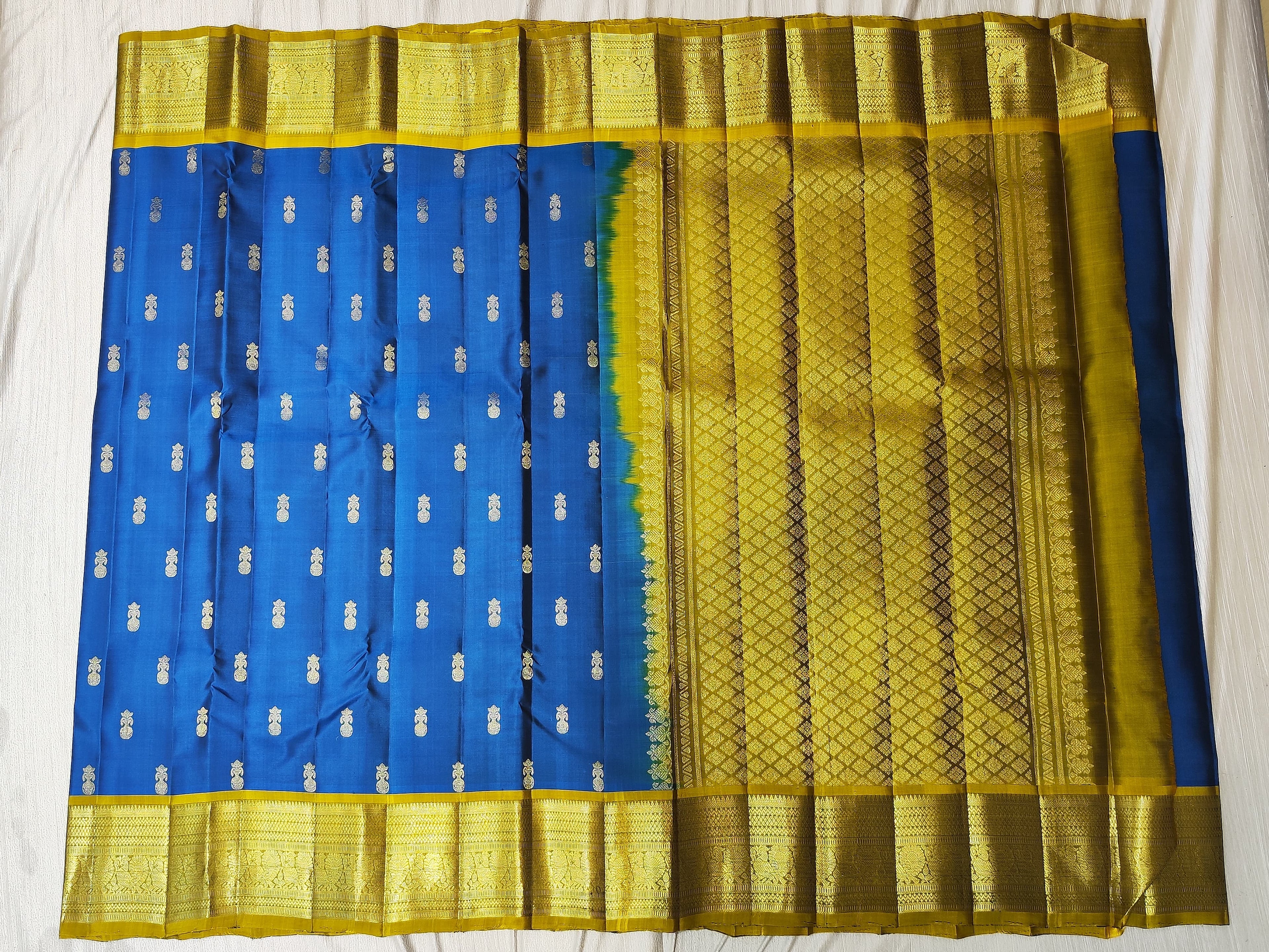 Kanchipuram light weight silk saree