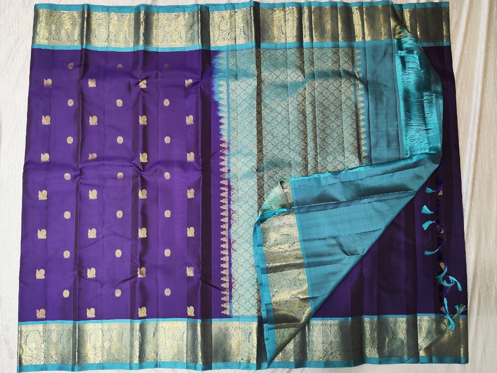 Kanchipuram light weight silk saree.