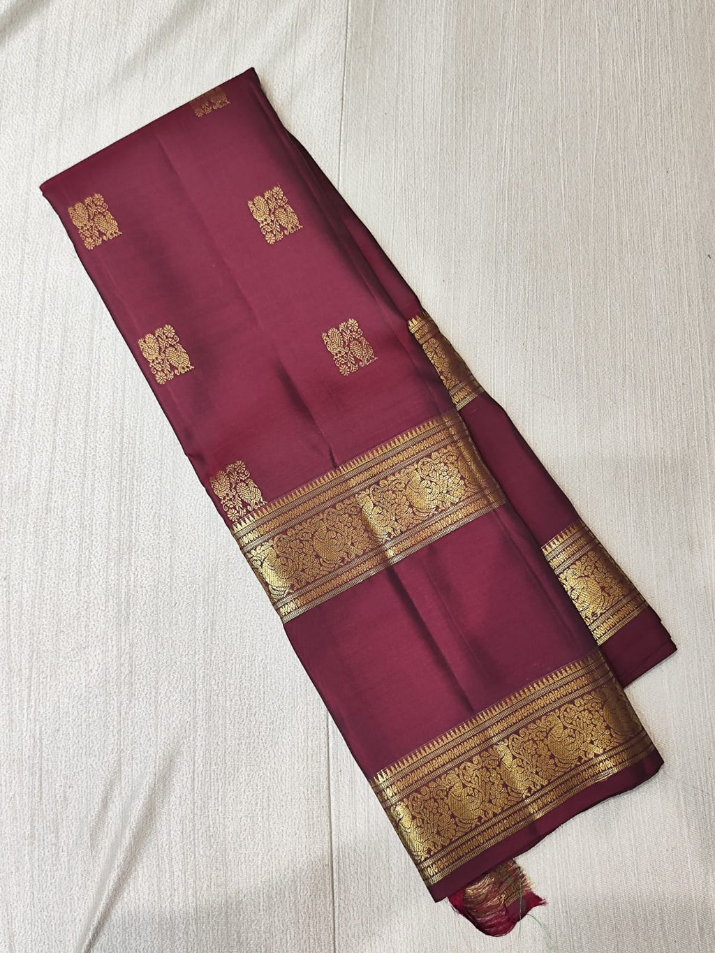 Kanchipuram light weight silk saree