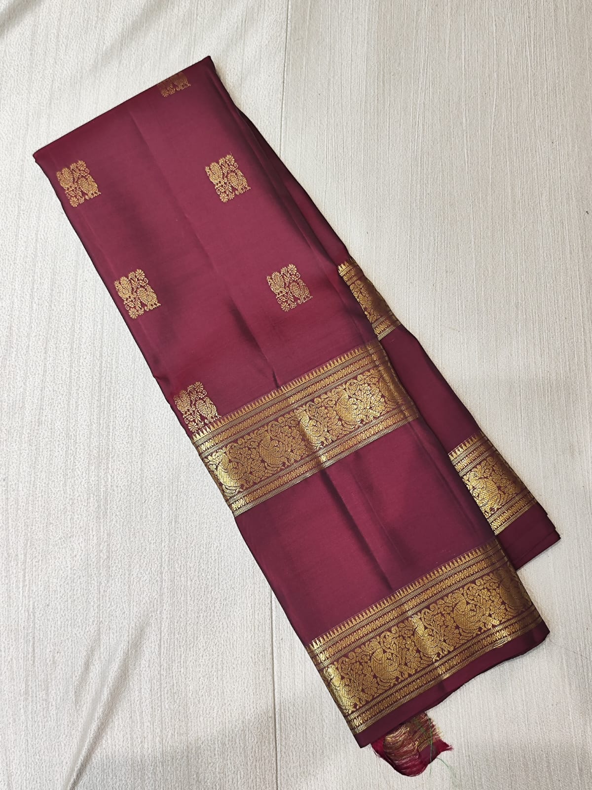 Kanchipuram light weight silk saree