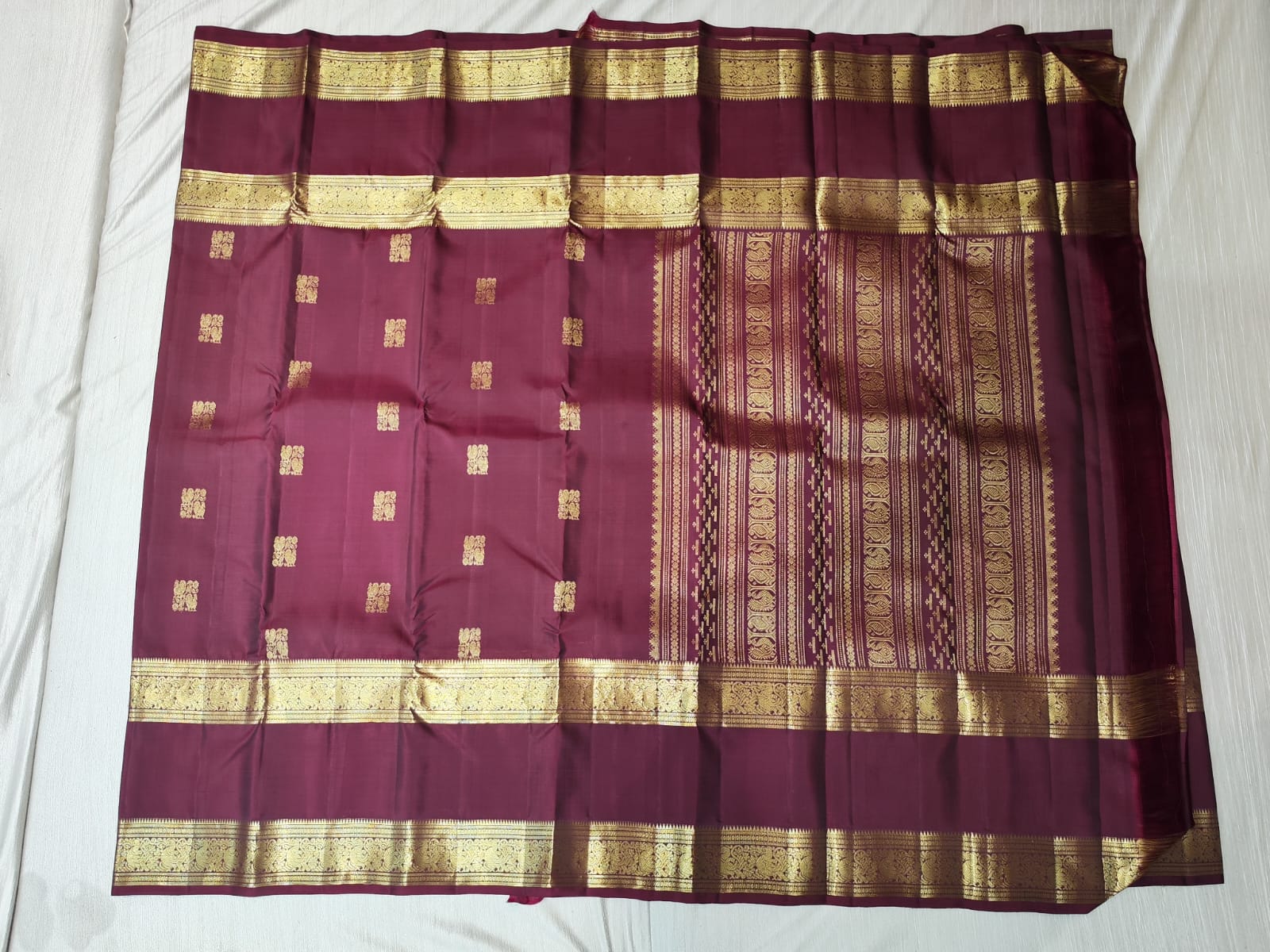 Kanchipuram light weight silk saree