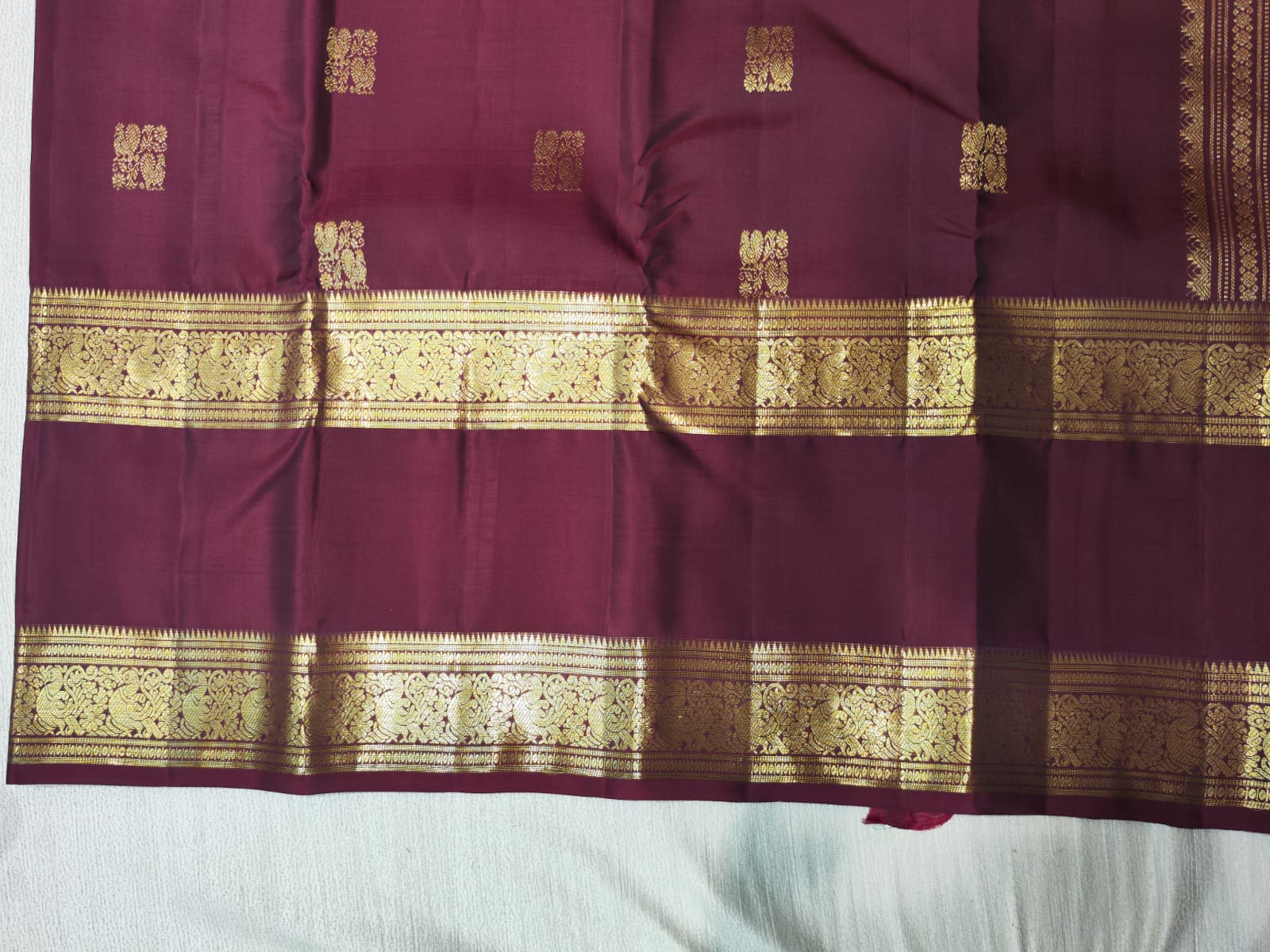 Kanchipuram light weight silk saree