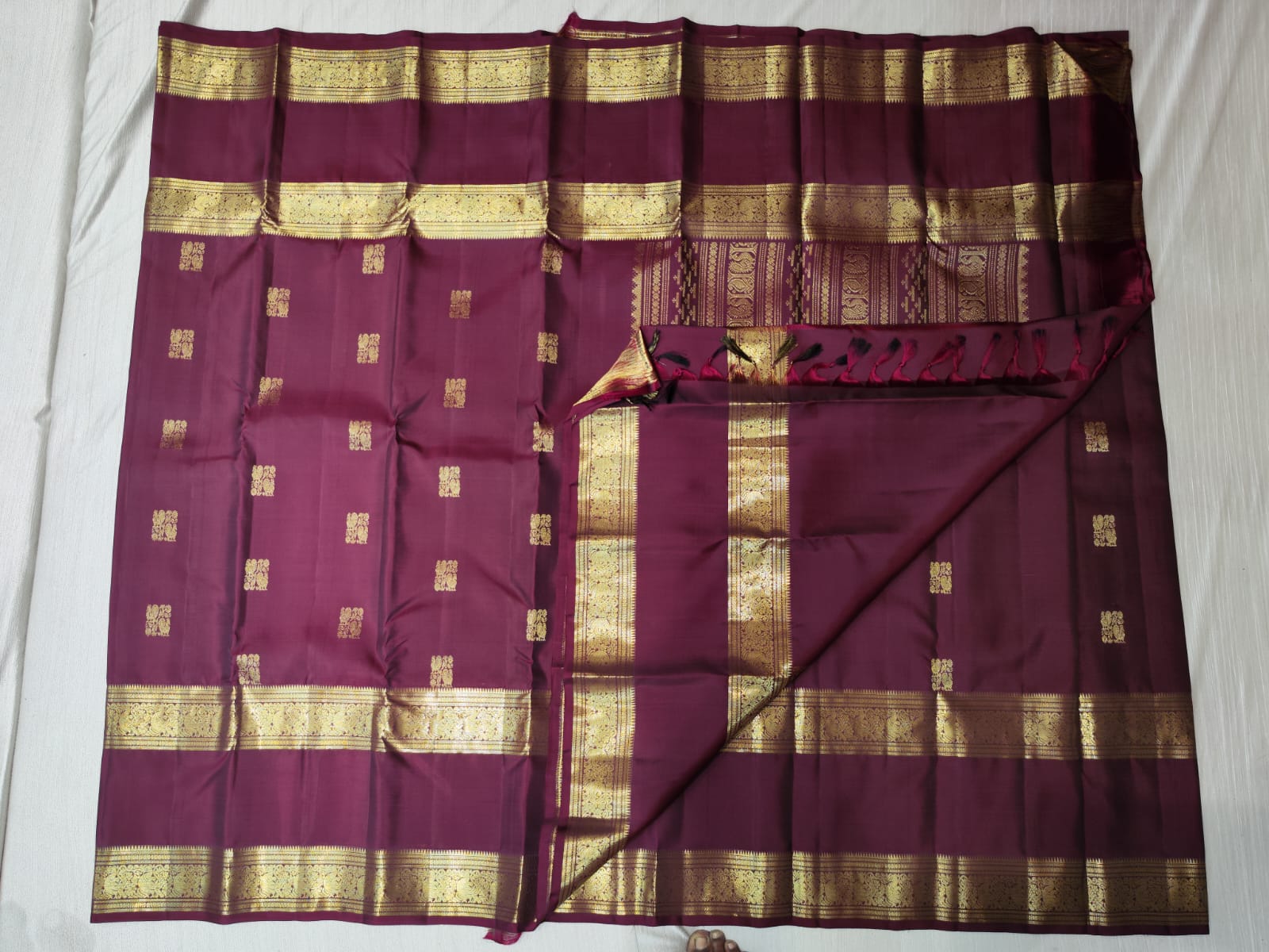 Kanchipuram light weight silk saree