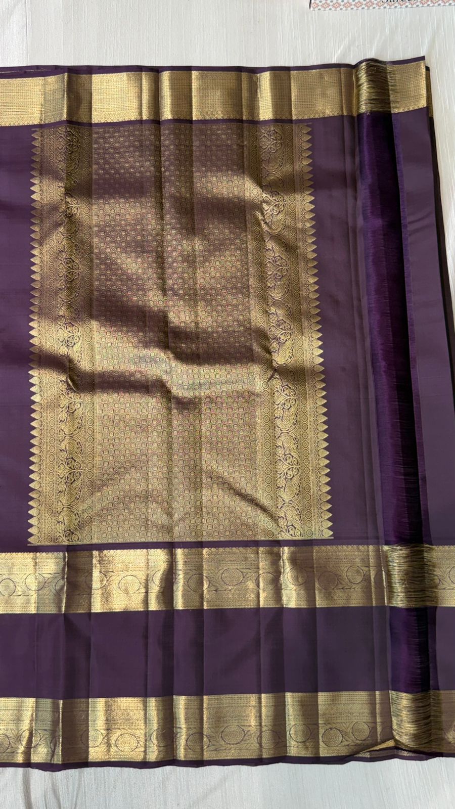 Kanchipuram gap border silk saree