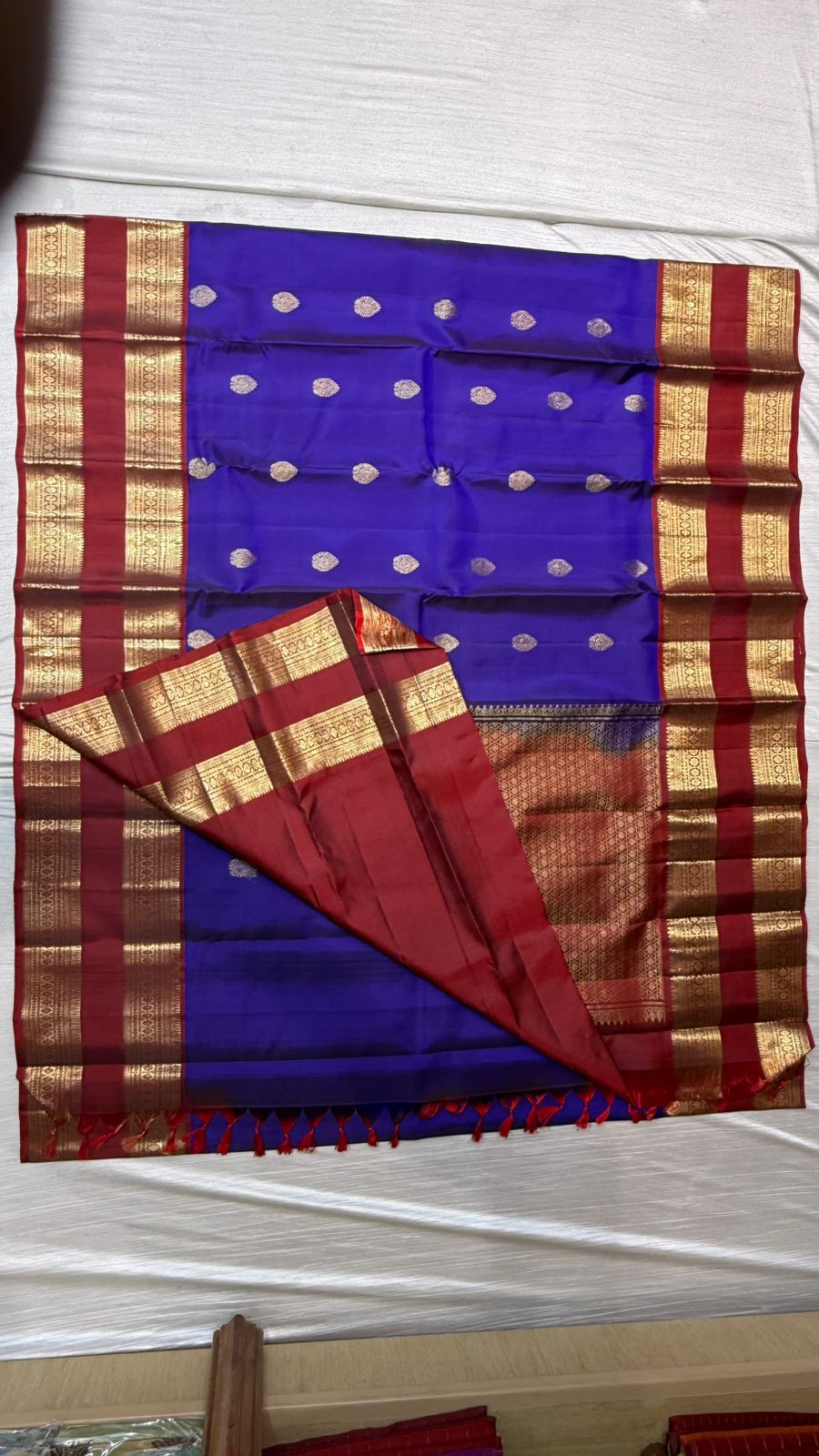 Kanchipuram gap border silk saree