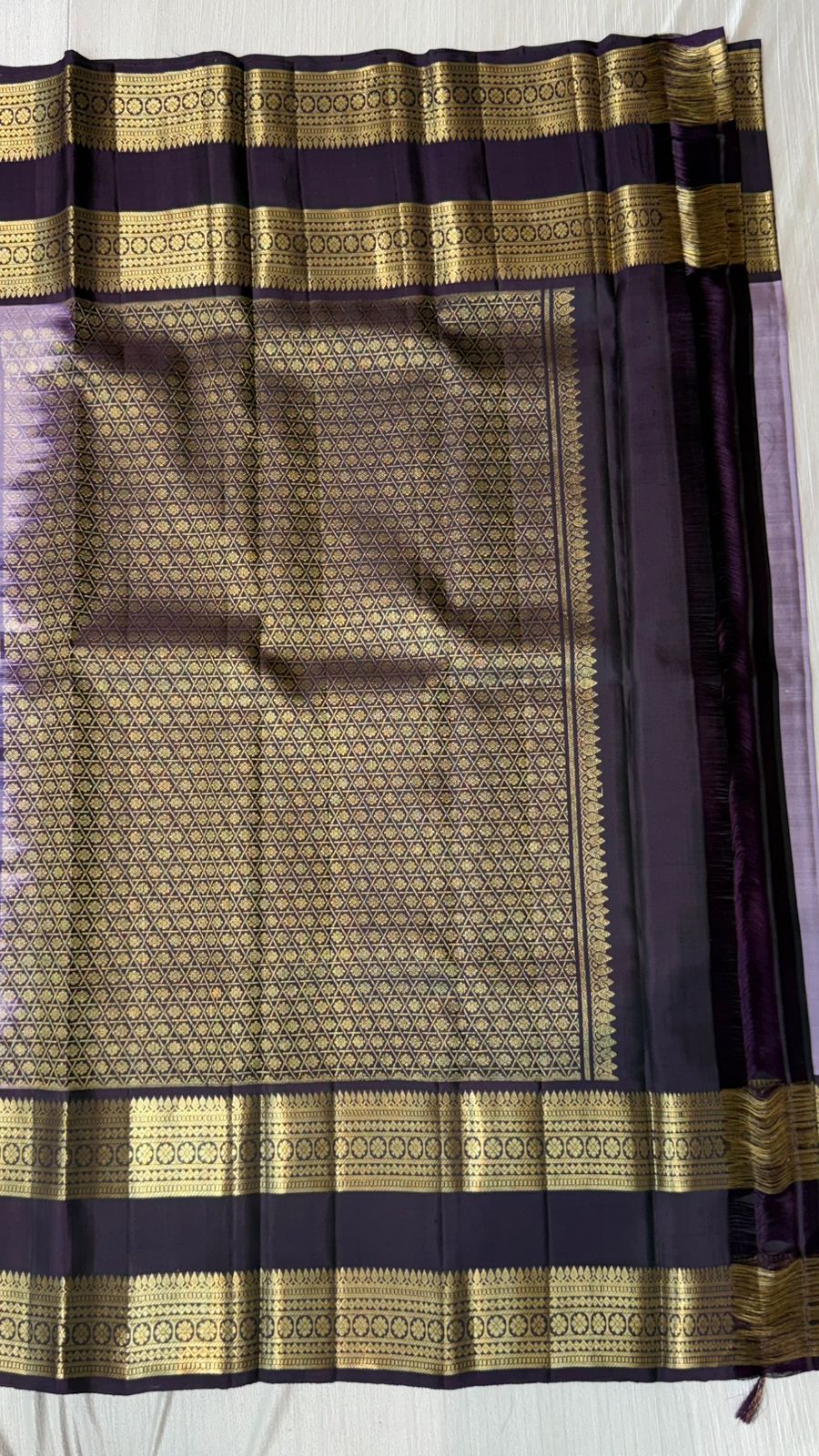 Kanchipuram gap border silk saree