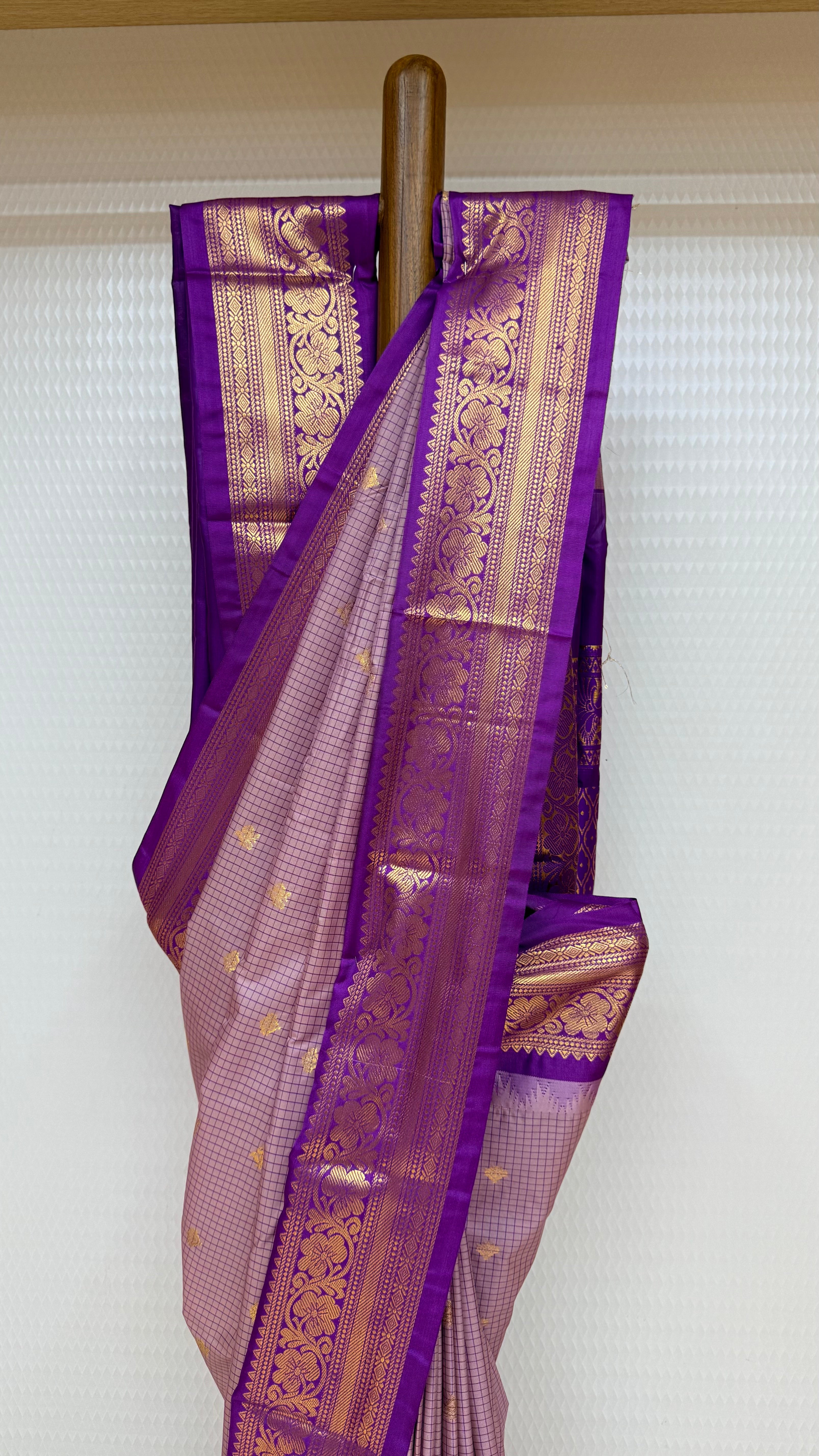 Premium Semi Gadwal Sarees