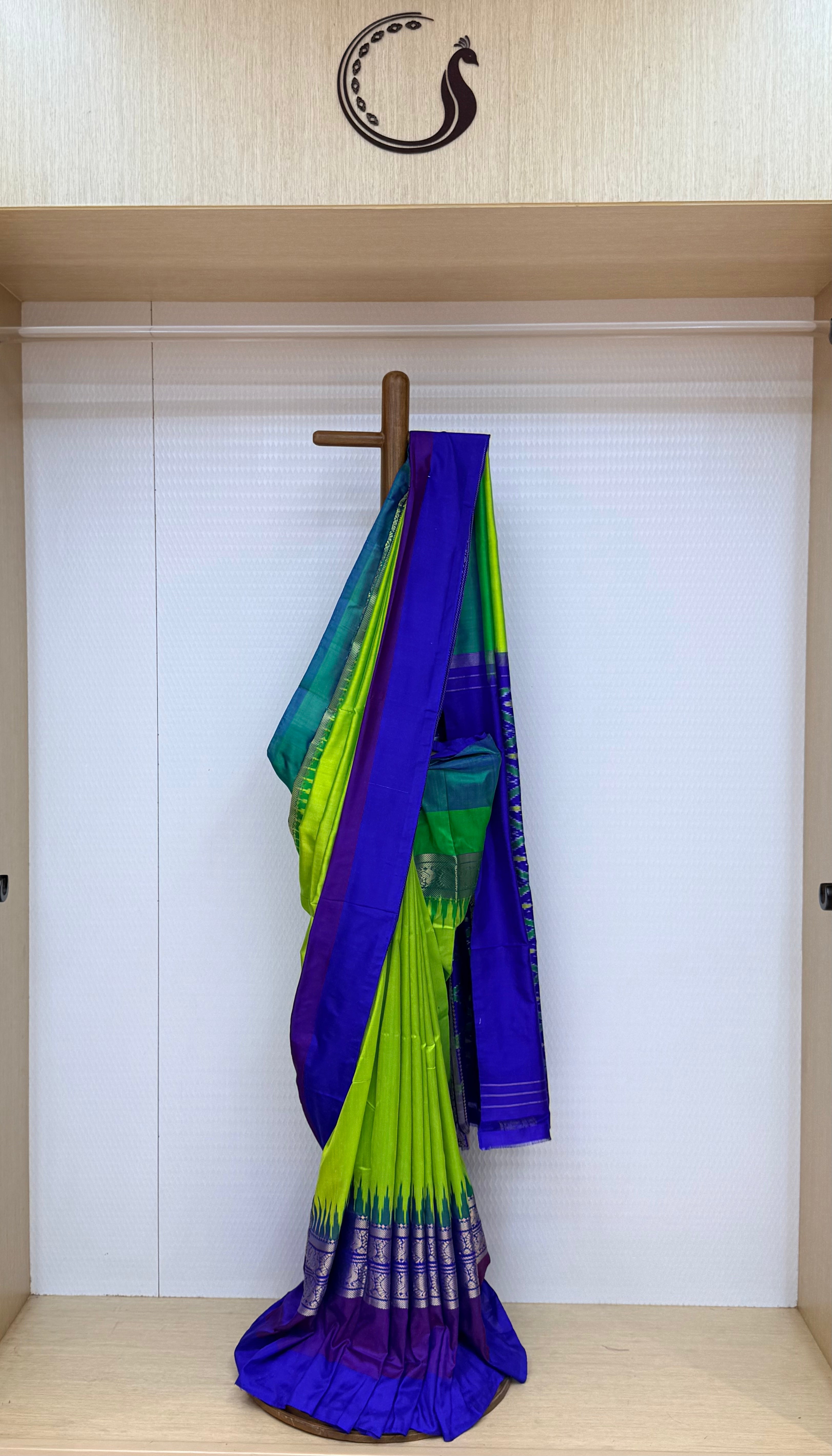 Pochampally Ikkat Ganga-jamuna Saree