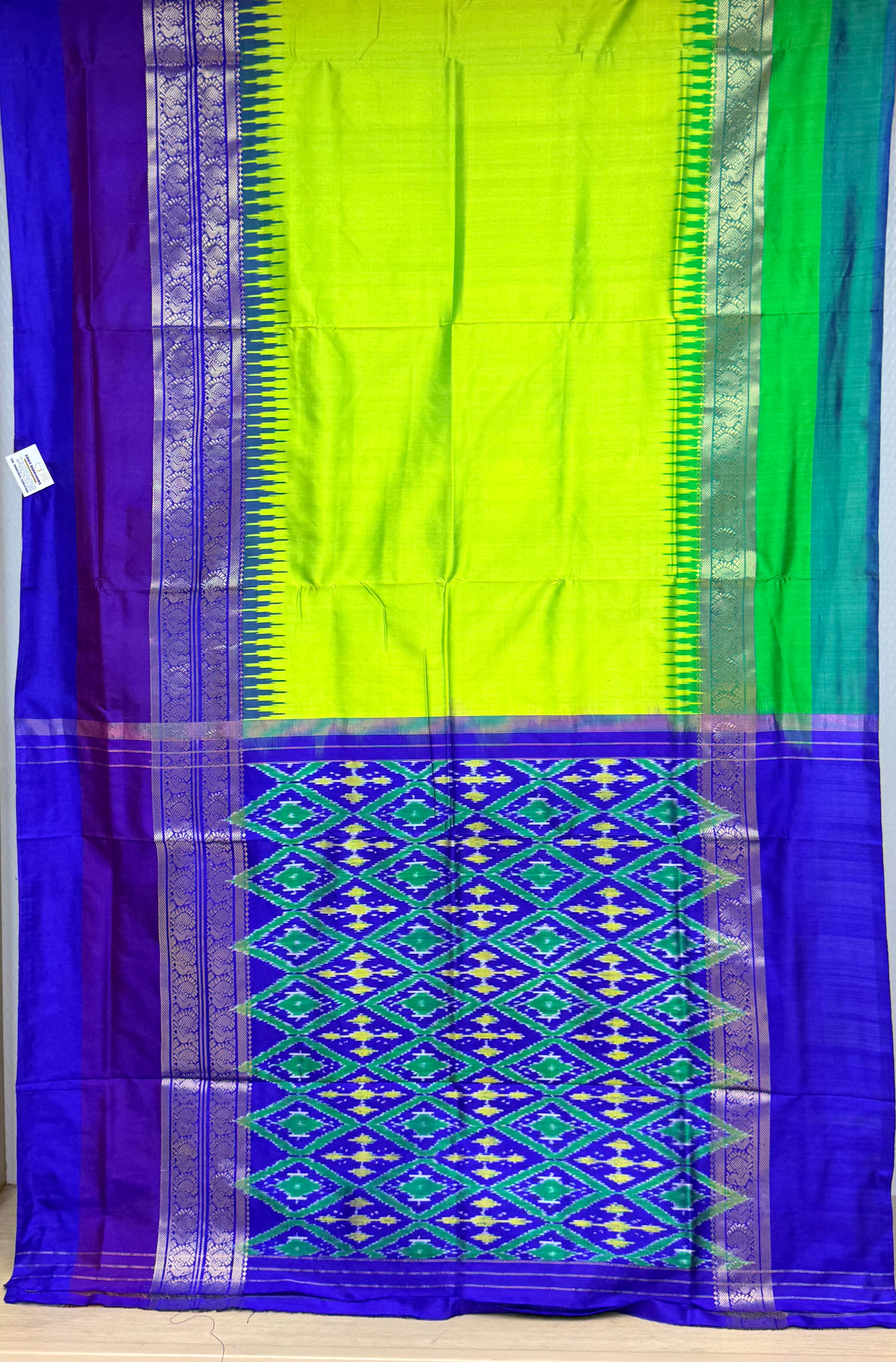 Pochampally Ikkat Ganga-jamuna Saree