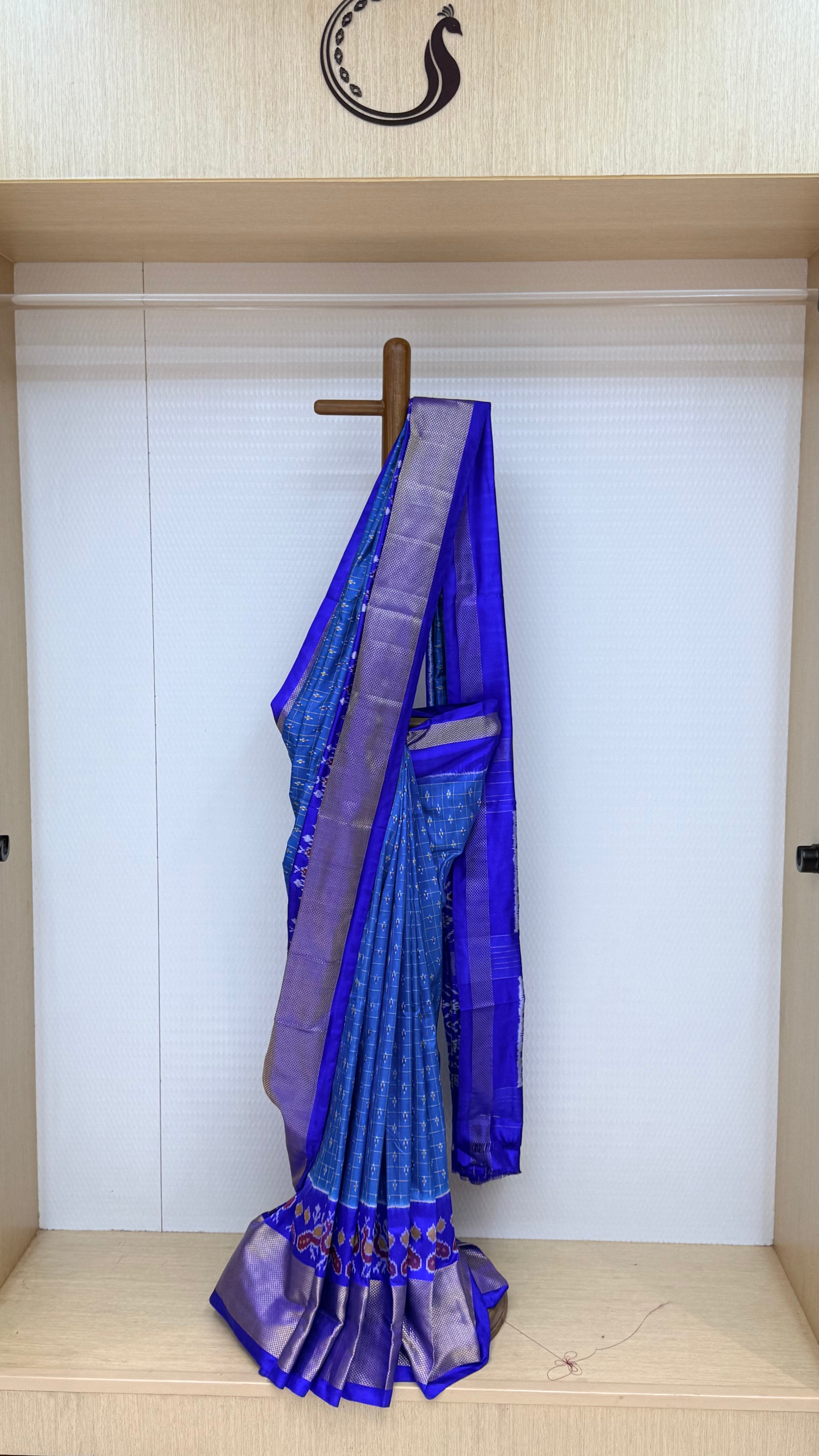 Pochampally Ikkat Pattu - checks